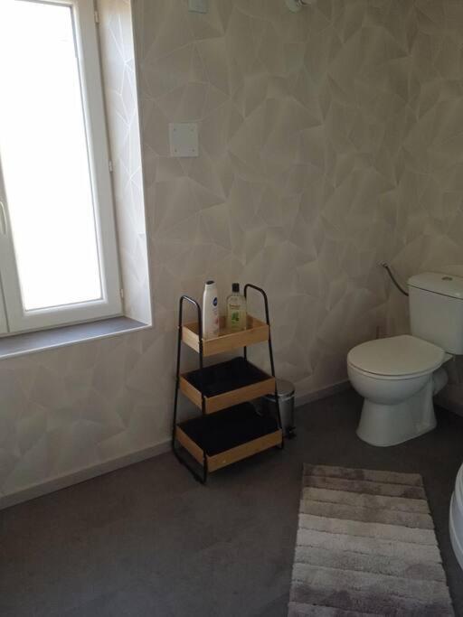 Maison Pour 2 A 4 Personnes Brassac-les-Mines Luaran gambar